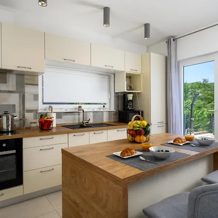 Вилла Manola By Briskva *