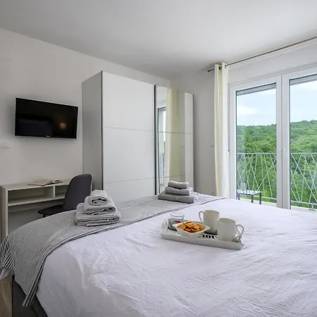 Vila Manola By Briskva