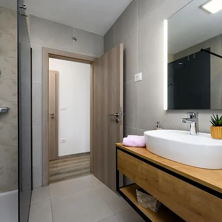 Manola By Briskva Labin (Istria)